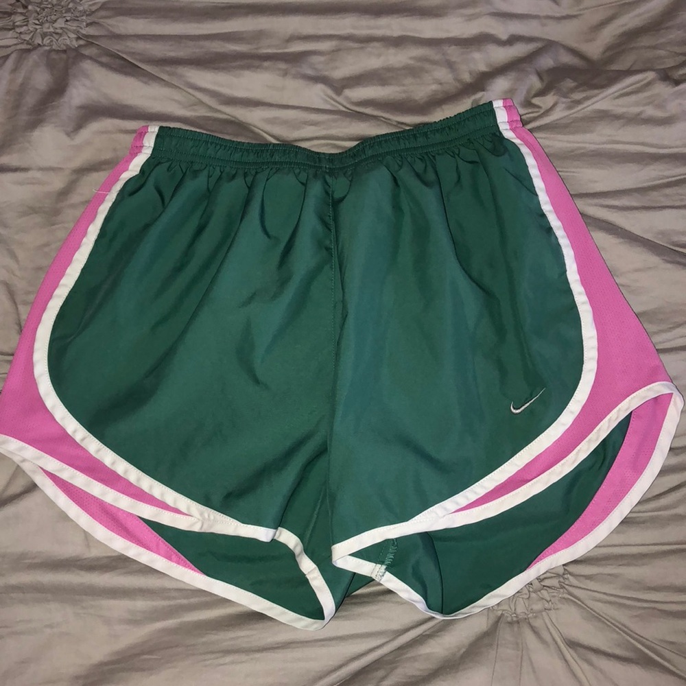 Nike tempo running shorts